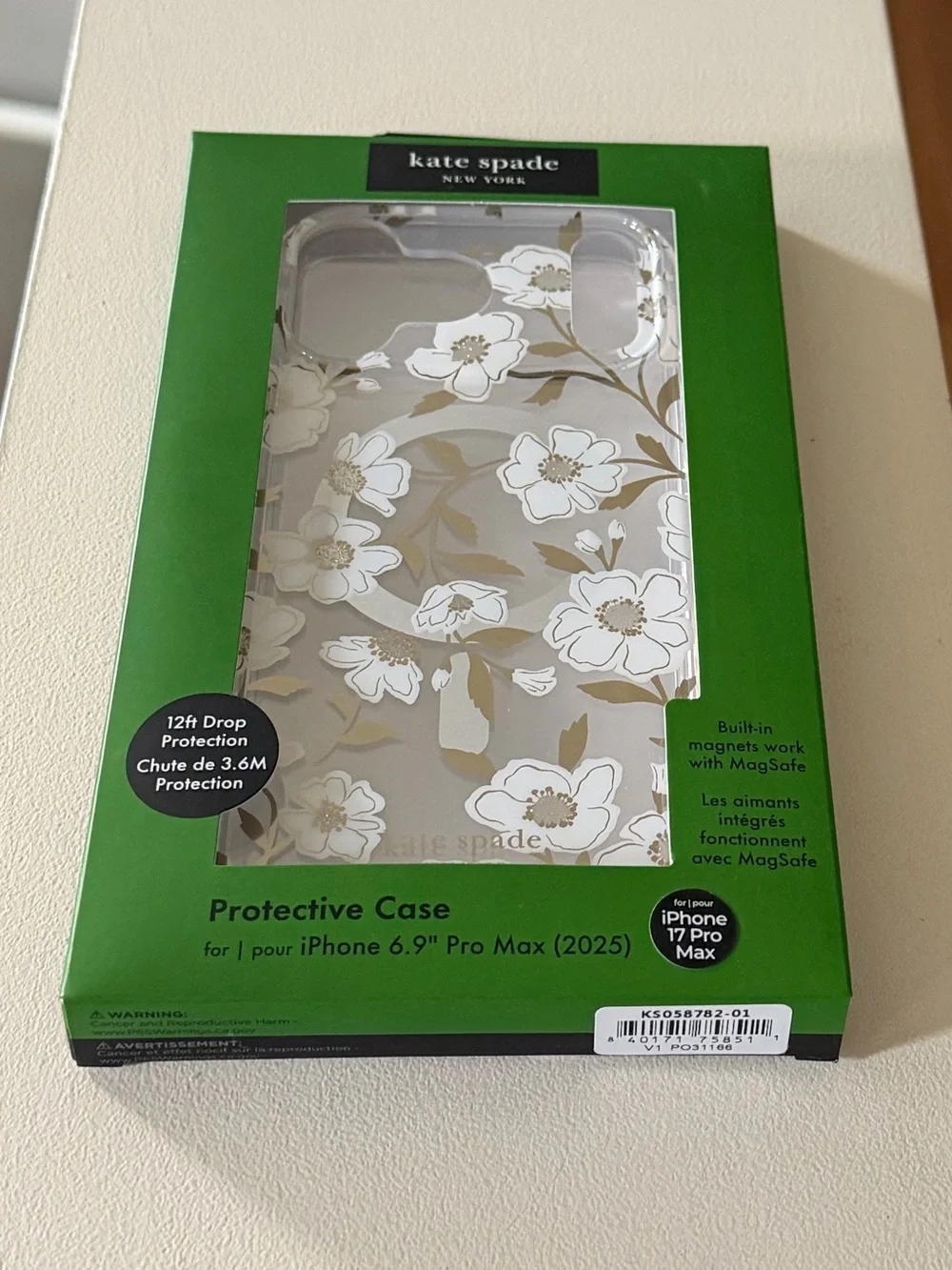 Brand new”Kate Spade”phone case for iPhone 17 Pro Max (MagSafe,12ft drop protec)